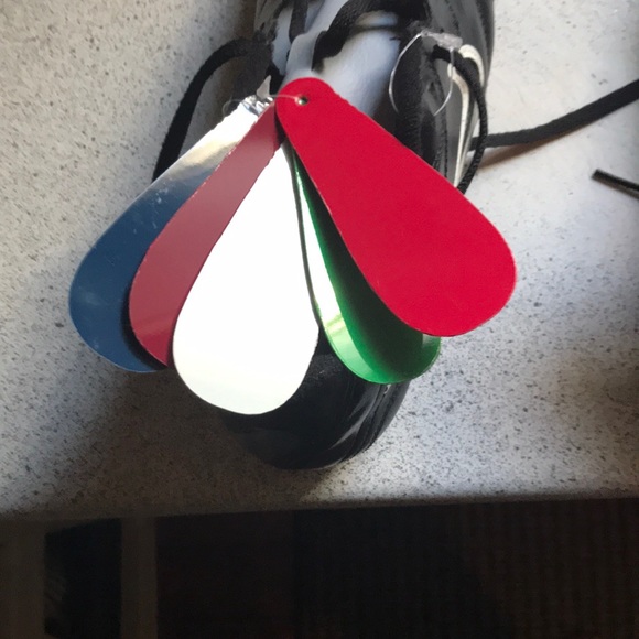 🛍2/$30 New Nike MYO Team Colour Soccer Shoes - Picture 6 of 8